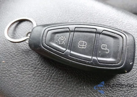 2017 Ford Fiesta St z USA, uszkodzony, nr VIN 3FADP4GX5HM121693